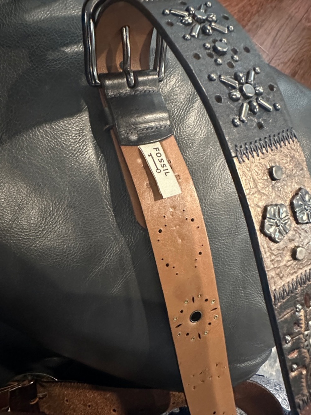 Fossil Brown Studded Leather Belt with Floral Detail - Picture 3 of 4